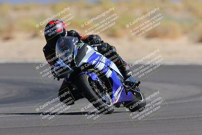 media/Oct-08-2022-SoCal Trackdays (Sat) [[1fc3beec89]]/Turn 16 (125pm)/